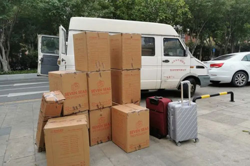 天桥行李托运公司